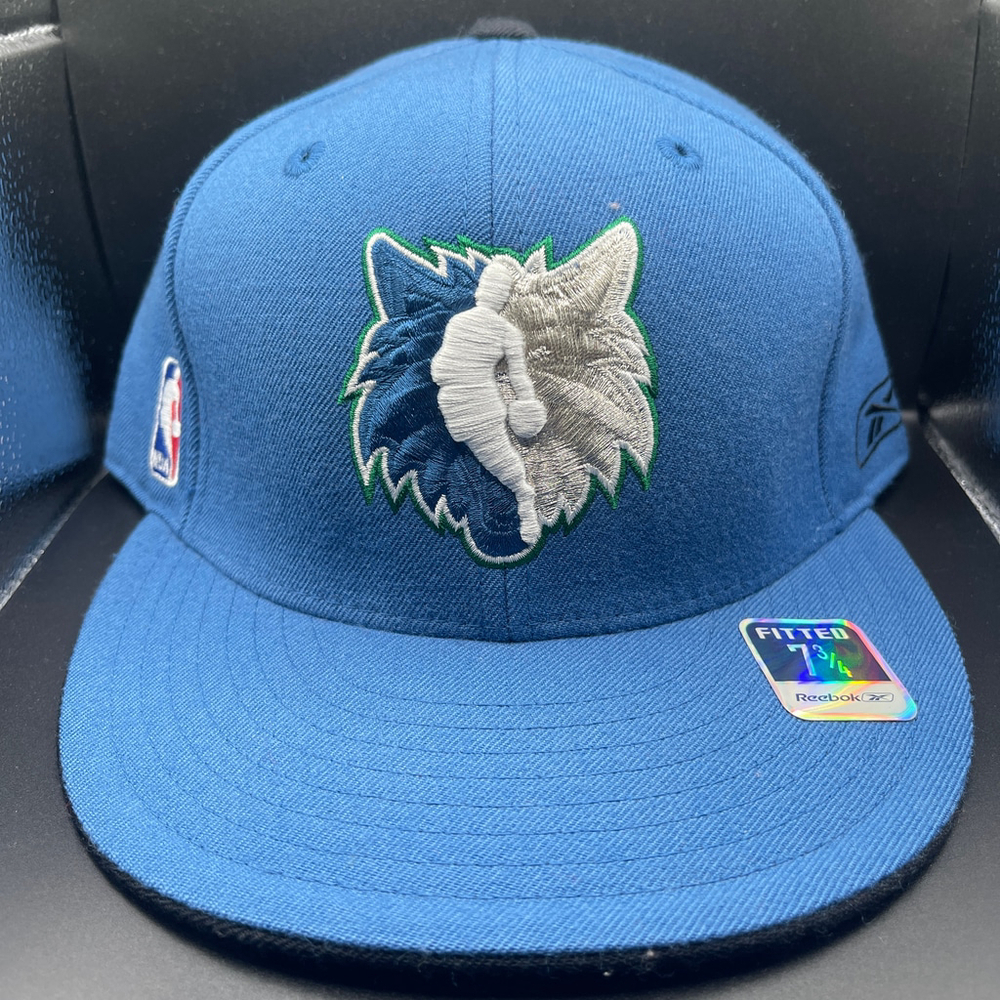 men retro Reebok Minnesota Timberwolves NBA Cap Size 7 3/4
